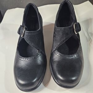 Clarks Bendables Comfort Leather & Suede Shoes Black Heel Pump Buckle Size 8.5M